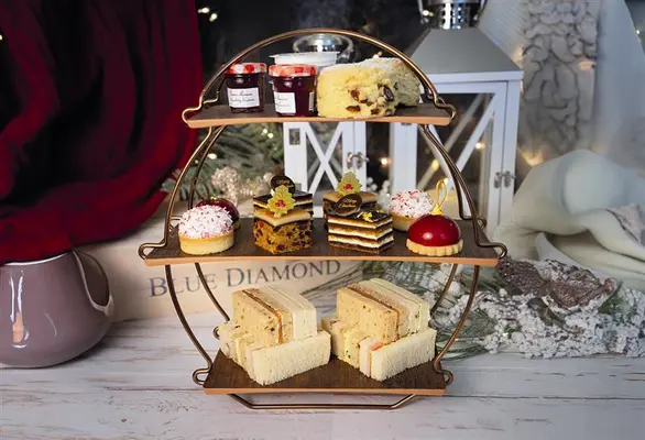 Christmas Afternoon Tea at The Parlour, Springfields Christmas Afternoon Tea at The Parlour, Springfields