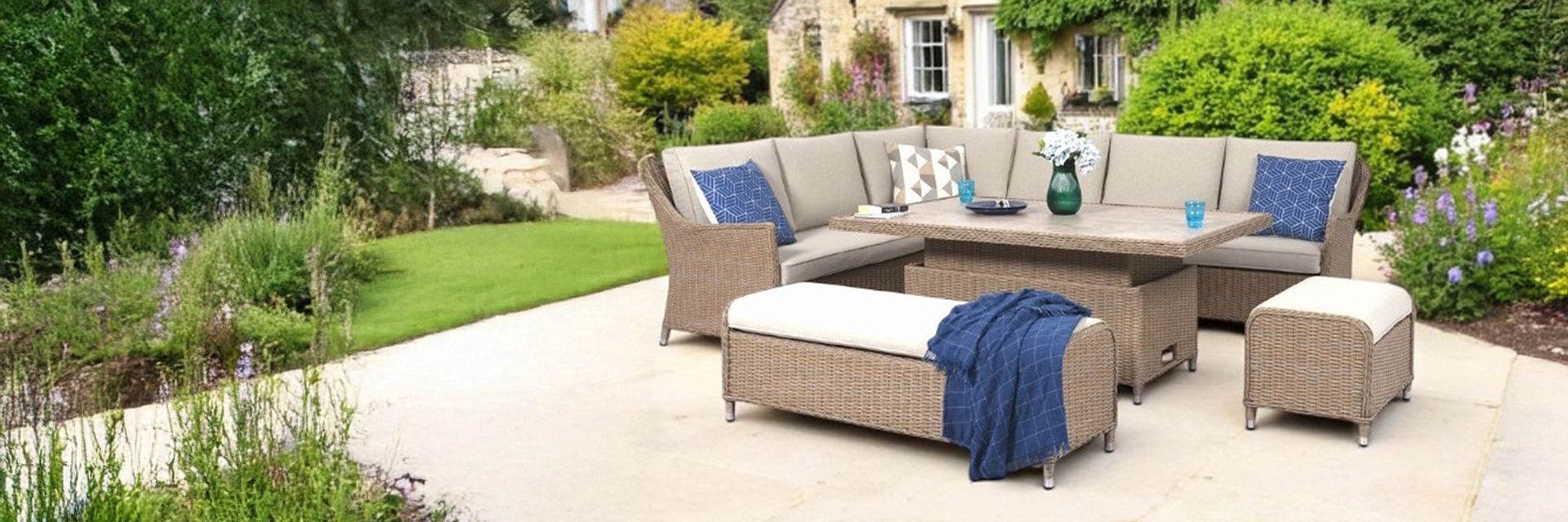 DINING SETS