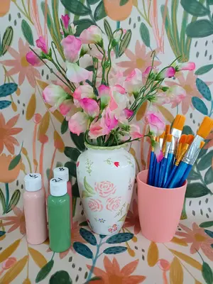 Floral Vase Paint-Along at Yarnton Potting Shed Studio