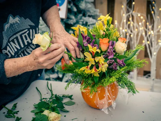 Pumpkin Floral Arrangement -Yarnton 28th October