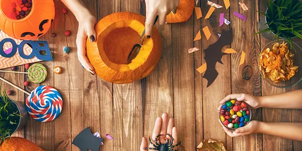 Pumpkin Workshop- Scoop, Carve &amp; Create at World's End