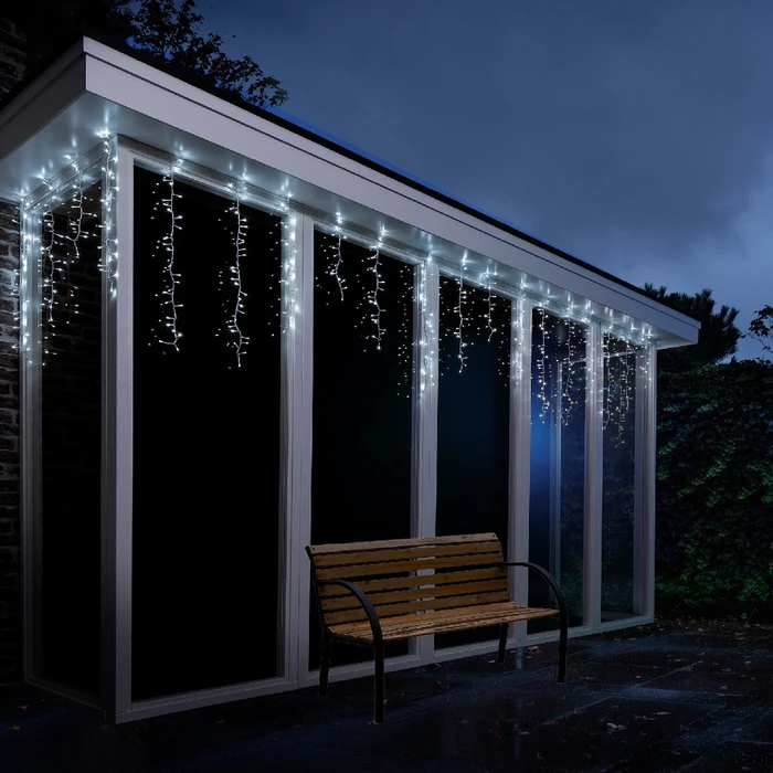 256 LED Cool White Twinkle Effect Icicle Lights - image 2