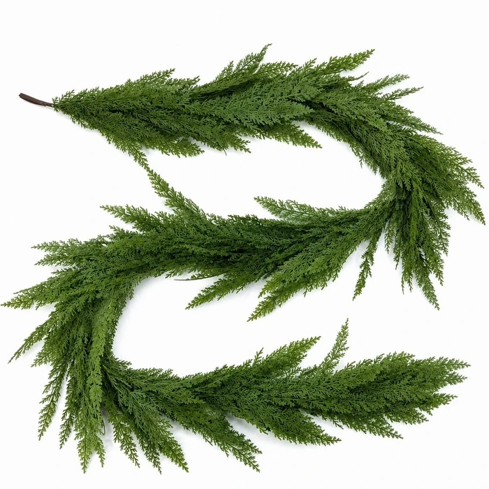 Giant 9ft Cedar Garland - image 1