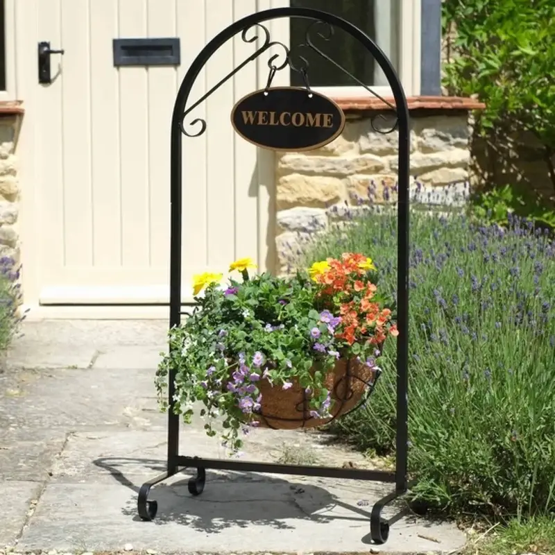 Hanging Garden & Planters