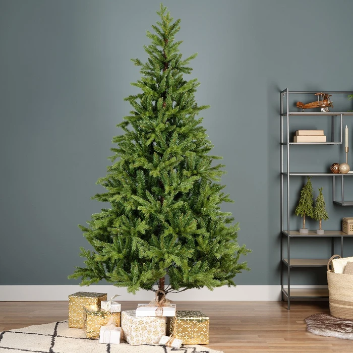 Priestly 6ft Christmas Tree - image 4