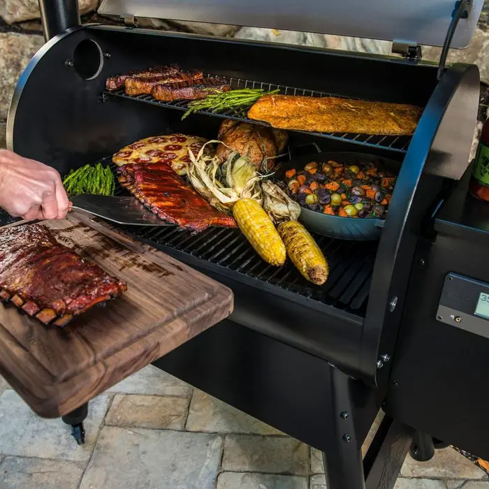 Traeger PRO 575 BLACK INTERNATIONAL - image 4
