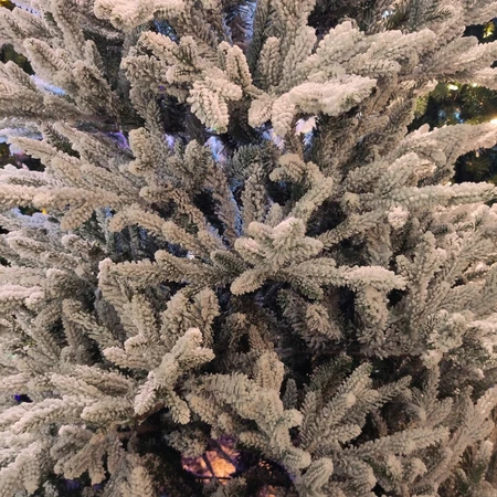 T87 Arcadia Flocked Tree 210Cm 7ft - image 3