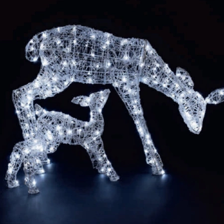 L18 Woburn Deer And Fawn