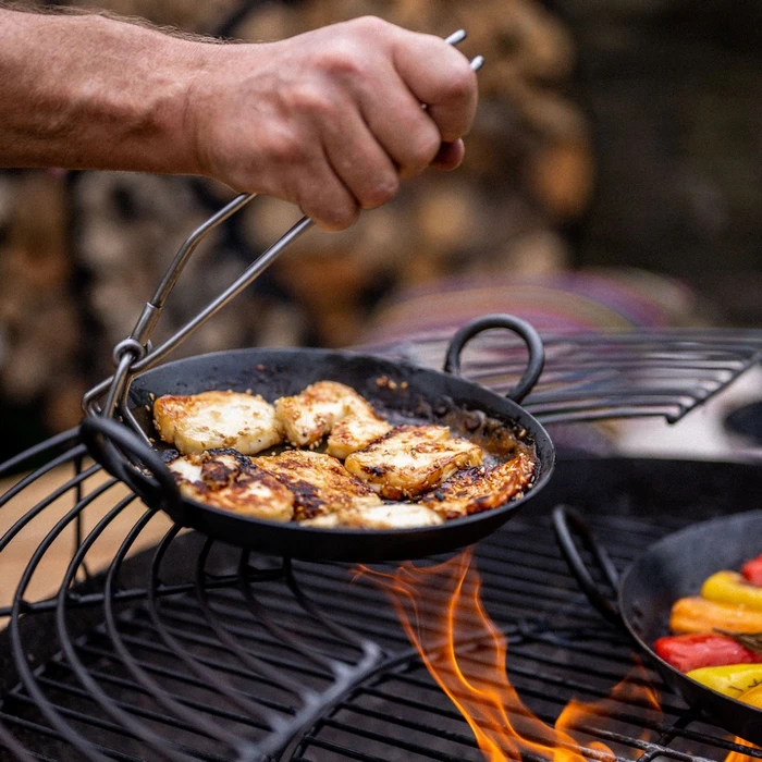 Kadai Set of 3 Skillets + Tongs - image 4