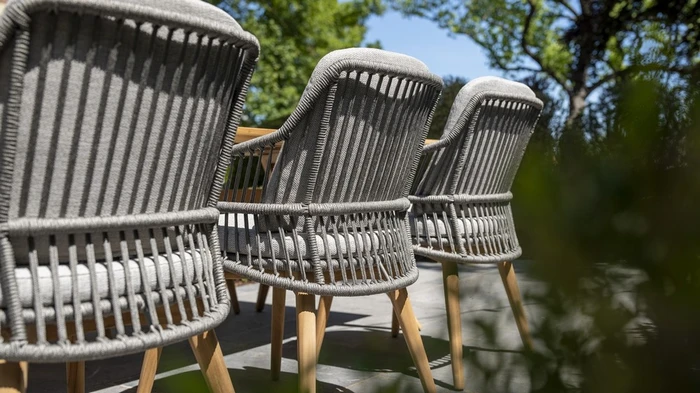 Sempre 6 Seat Dining Set - image 10