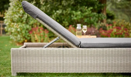 Palma Sun Lounger - image 2