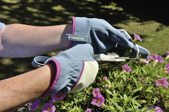 Ladies Stretch Fit Glove - image 7