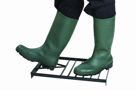Boot Scraper With Boot Pull