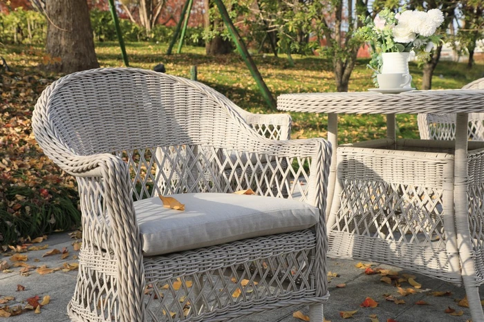 Hereford 4 Seat Dining Set - image 2