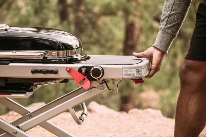 Weber Traveler LP Black - image 24