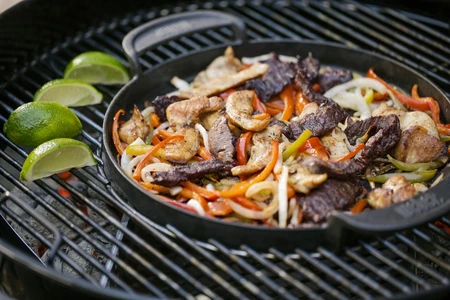 Weber Griddle Gbs - image 2