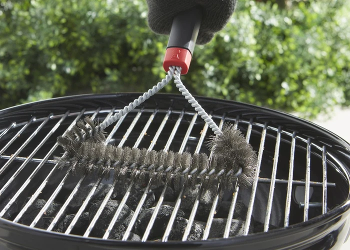Weber Three Sided Grill Brush 30cm - image 3