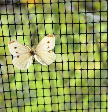 Anti Butterfly Net Extruded Black Per M