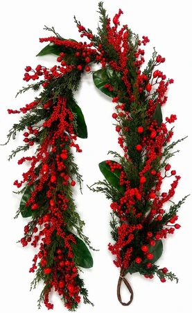 Cypress & Berry 6ft Garland