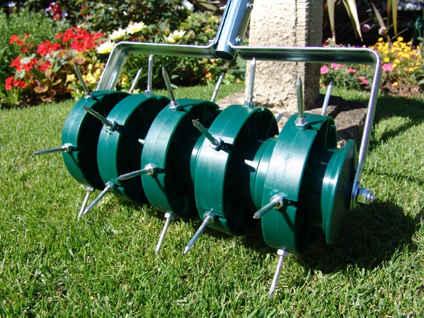 Lawn Aerator - image 2