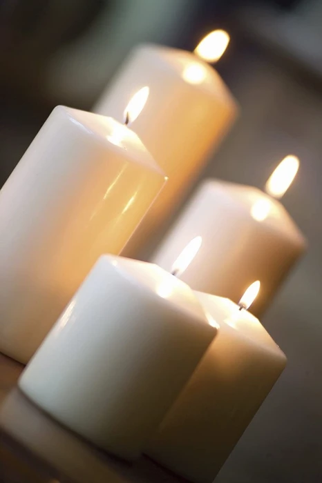 Pillar Candle 100x200mm Ivory - image 2