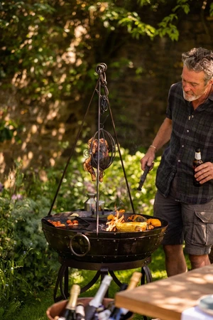 Tripod Roaster - image 4