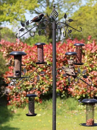 Heavy Duty Decorative Feeding Station