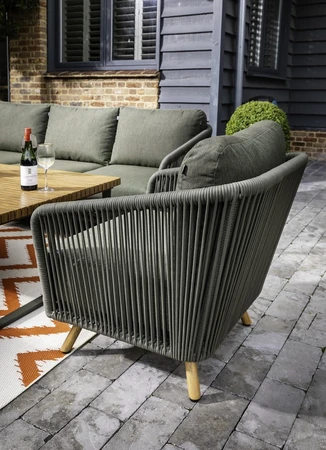 Oakhurst Corner Dining Set - image 6