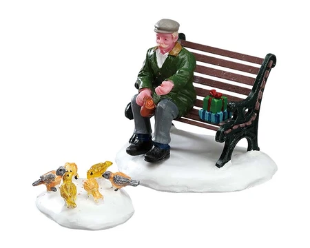 Lemax Feeding Pigeons (Set of 2) - image 2