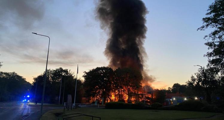 Fire at Grosvenor Garden Centre