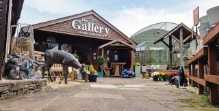 The Gallery Carvery & Restaurant, 3 Shires